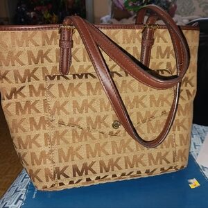 Michael Kors East West Monogrammed Voyager Tote